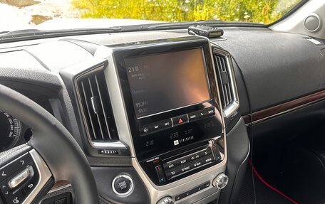 Toyota Land Cruiser 200, 2015 год, 5 400 000 рублей, 9 фотография