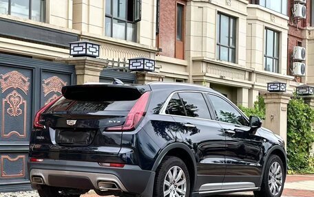 Cadillac XT4 I, 2022 год, 2 700 400 рублей, 4 фотография
