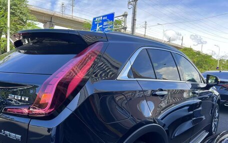 Cadillac XT4 I, 2022 год, 2 700 400 рублей, 10 фотография