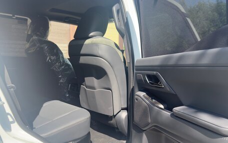 Lexus GX, 2024 год, 15 900 000 рублей, 13 фотография