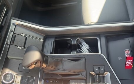 Lexus GX, 2024 год, 15 900 000 рублей, 17 фотография