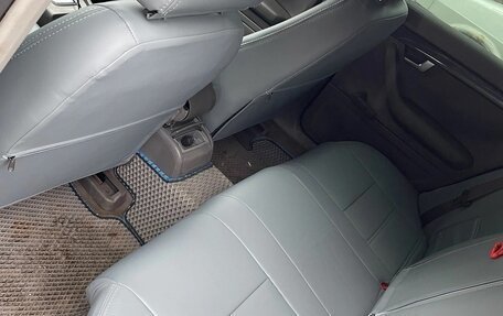 Audi A4, 2001 год, 550 000 рублей, 4 фотография