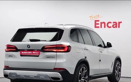 BMW X5, 2021 год, 6 050 000 рублей, 3 фотография