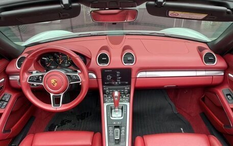 Porsche 718 Spyder, 2022 год, 6 329 030 рублей, 17 фотография