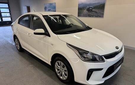 KIA Rio IV, 2018 год, 1 199 000 рублей, 3 фотография
