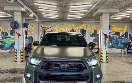 Toyota Hilux VIII, 2021 год, 6 200 000 рублей, 1 фотография