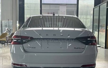 Skoda Superb III рестайлинг, 2022 год, 1 910 000 рублей, 4 фотография