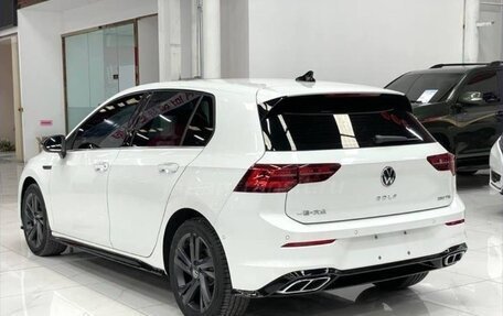 Volkswagen Golf VIII, 2022 год, 1 992 000 рублей, 6 фотография