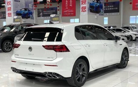 Volkswagen Golf VIII, 2022 год, 1 992 000 рублей, 5 фотография
