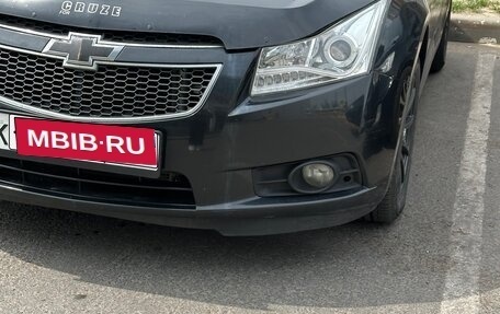 Chevrolet Cruze II, 2010 год, 620 000 рублей, 2 фотография