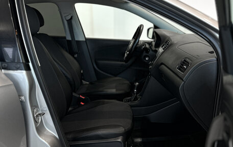 Volkswagen Polo VI (EU Market), 2018 год, 1 122 000 рублей, 14 фотография