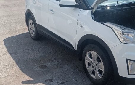 Hyundai Creta I рестайлинг, 2019 год, 1 700 000 рублей, 4 фотография