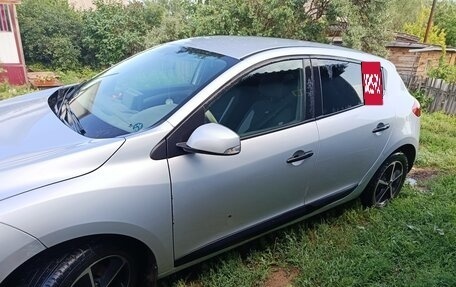 Renault Megane III, 2011 год, 700 000 рублей, 4 фотография
