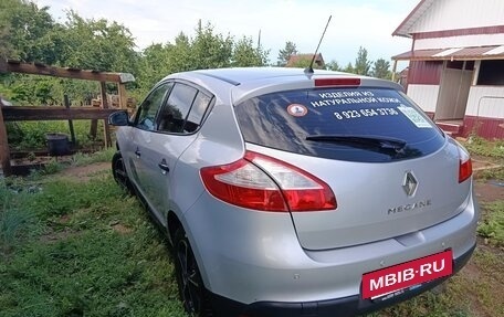 Renault Megane III, 2011 год, 700 000 рублей, 3 фотография