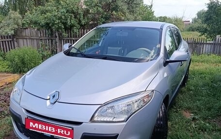 Renault Megane III, 2011 год, 700 000 рублей, 7 фотография