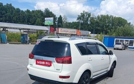Peugeot 4007, 2009 год, 895 000 рублей, 3 фотография