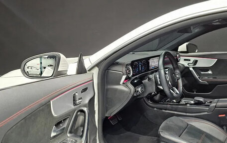 Mercedes-Benz CLA, 2022 год, 2 600 000 рублей, 6 фотография