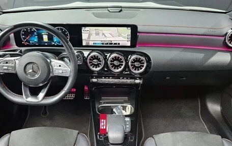 Mercedes-Benz CLA, 2022 год, 2 600 000 рублей, 5 фотография