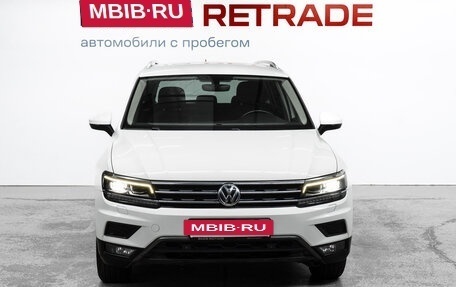 Volkswagen Tiguan II, 2017 год, 1 888 000 рублей, 3 фотография