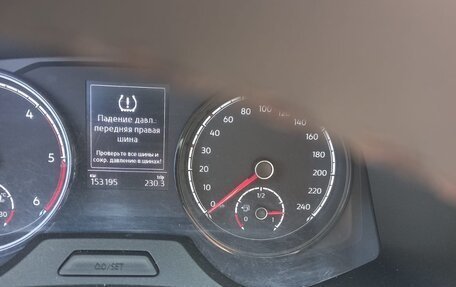 Volkswagen Transporter T6 рестайлинг, 2021 год, 3 700 000 рублей, 3 фотография