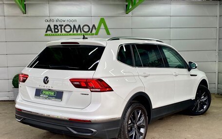 Volkswagen Tiguan II, 2022 год, 4 199 000 рублей, 6 фотография