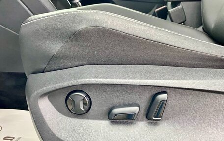 Volkswagen Tiguan II, 2022 год, 4 199 000 рублей, 32 фотография