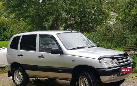 Chevrolet Niva I рестайлинг, 2004 год, 340 000 рублей, 4 фотография