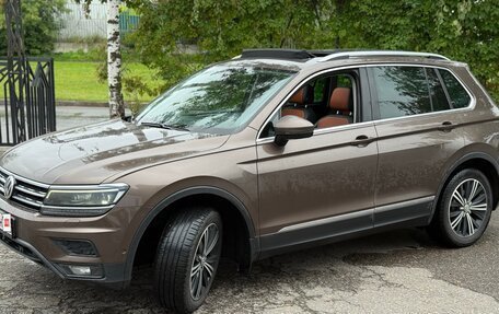 Volkswagen Tiguan II, 2017 год, 2 800 000 рублей, 3 фотография