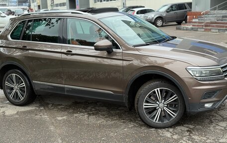 Volkswagen Tiguan II, 2017 год, 2 800 000 рублей, 4 фотография