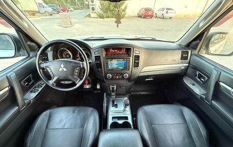 Mitsubishi Pajero IV, 2011 год, 1 797 000 рублей, 19 фотография