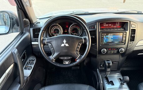Mitsubishi Pajero IV, 2011 год, 1 797 000 рублей, 20 фотография