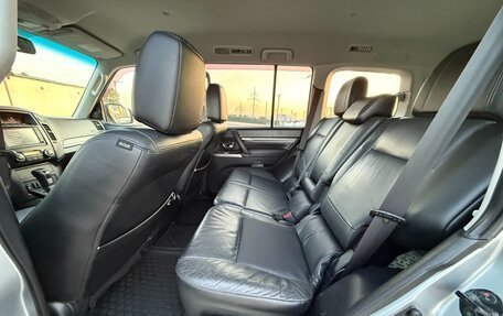 Mitsubishi Pajero IV, 2011 год, 1 797 000 рублей, 18 фотография
