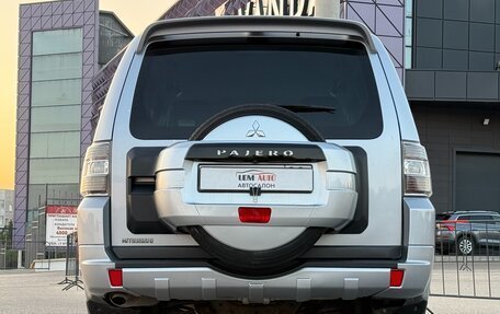 Mitsubishi Pajero IV, 2011 год, 1 797 000 рублей, 28 фотография