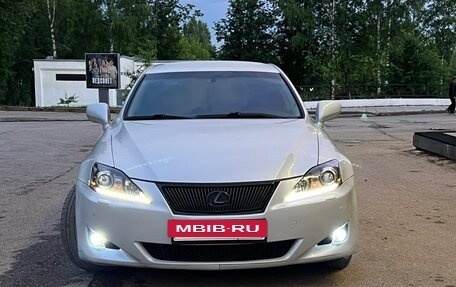 Lexus IS II рестайлинг 2, 2006 год, 1 350 000 рублей, 13 фотография