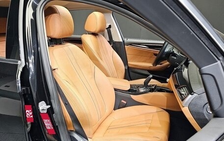 BMW 5 серия, 2019 год, 2 943 000 рублей, 6 фотография