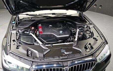 BMW 5 серия, 2019 год, 2 943 000 рублей, 16 фотография