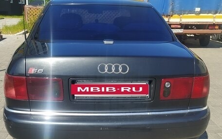 Audi A8, 2000 год, 600 000 рублей, 9 фотография