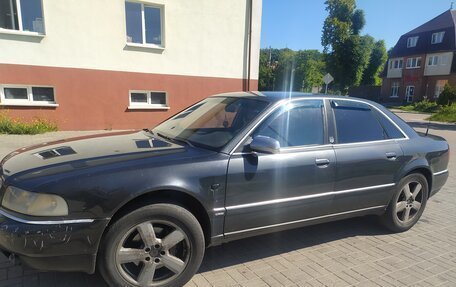 Audi A8, 2000 год, 600 000 рублей, 13 фотография
