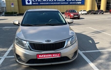 KIA Rio III рестайлинг, 2012 год, 920 000 рублей, 1 фотография
