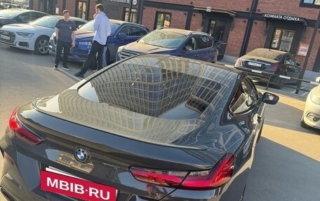 BMW 8 серия, 2021 год, 10 000 000 рублей, 5 фотография
