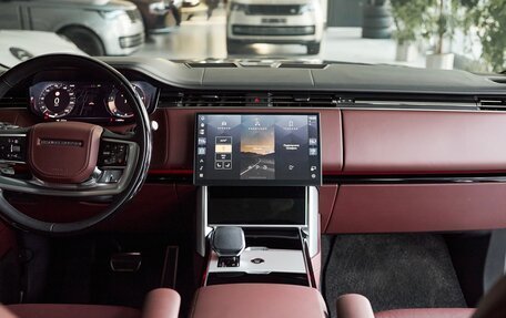 Land Rover Range Rover IV рестайлинг, 2025 год, 22 300 000 рублей, 10 фотография