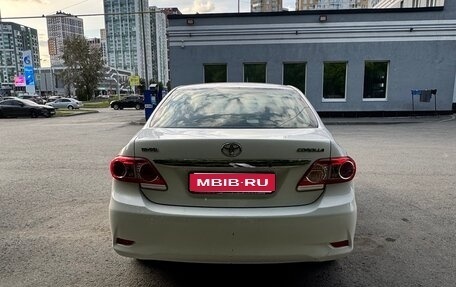 Toyota Corolla, 2011 год, 1 350 000 рублей, 6 фотография