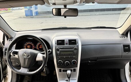 Toyota Corolla, 2011 год, 1 350 000 рублей, 13 фотография