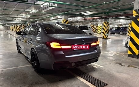 BMW 5 серия, 2019 год, 4 200 000 рублей, 3 фотография