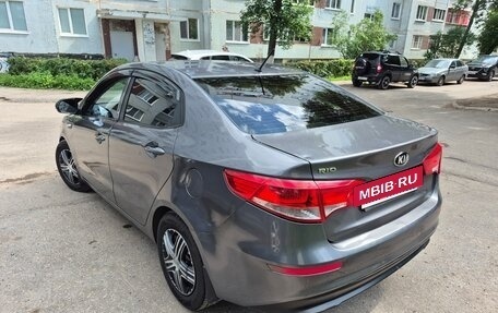 KIA Rio III рестайлинг, 2016 год, 745 000 рублей, 4 фотография