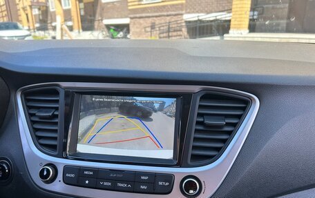 Hyundai Solaris II рестайлинг, 2018 год, 1 150 000 рублей, 7 фотография