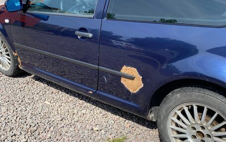 Volkswagen Golf IV, 2002 год, 250 000 рублей, 2 фотография