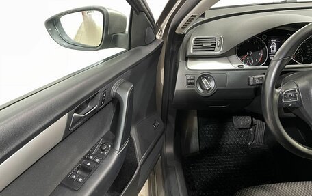 Volkswagen Passat B7, 2012 год, 1 199 000 рублей, 17 фотография