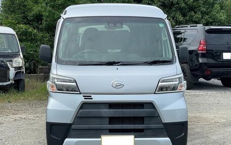 Daihatsu Hijet, 2021 год, 783 000 рублей, 3 фотография