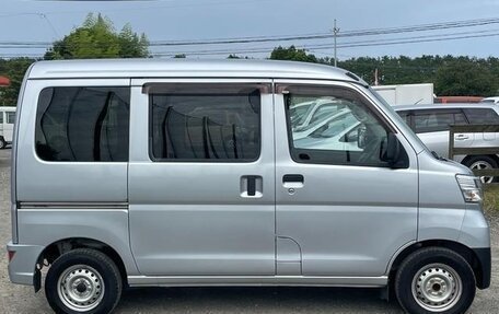 Daihatsu Hijet, 2021 год, 783 000 рублей, 9 фотография